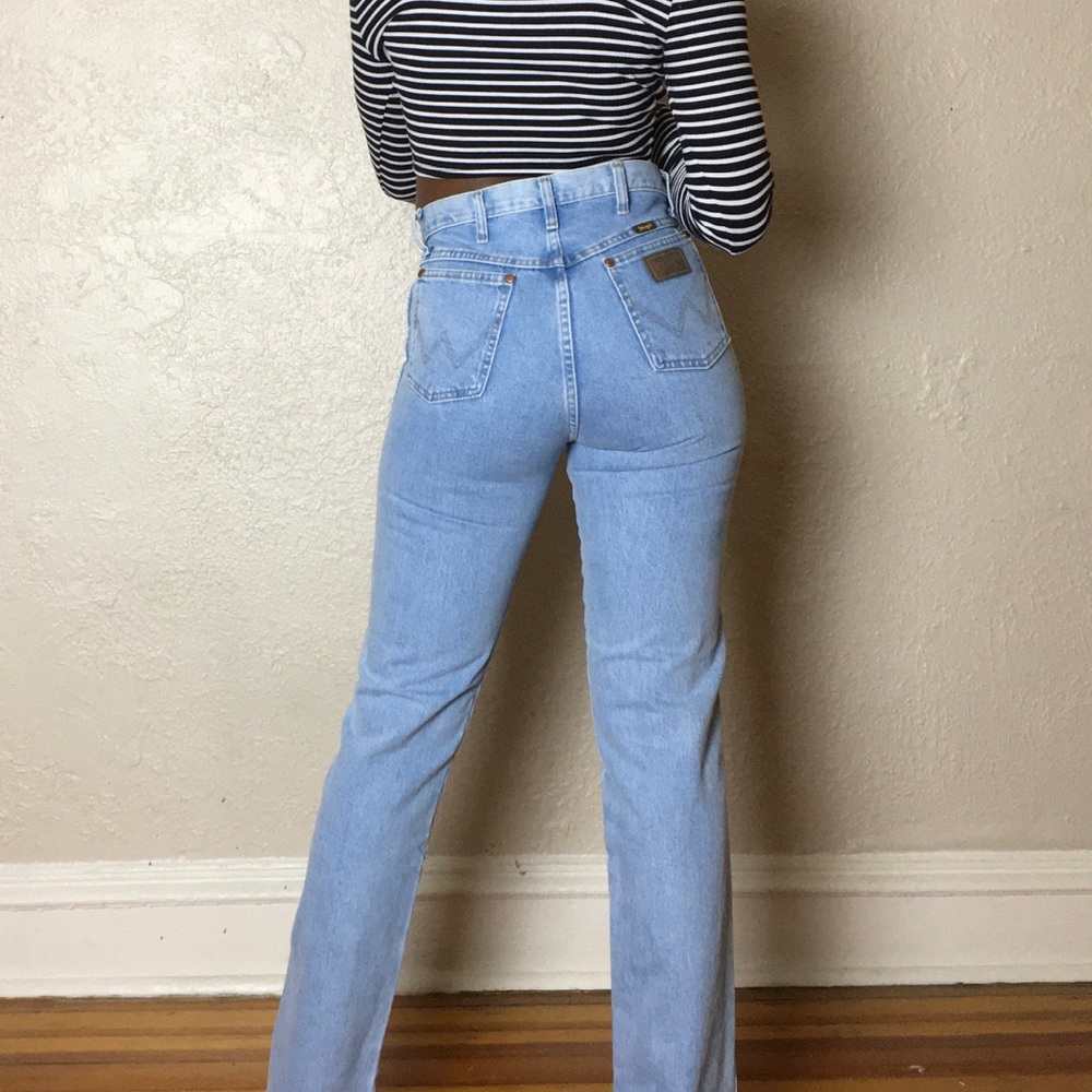 High rise vintage wrangler denim jeans